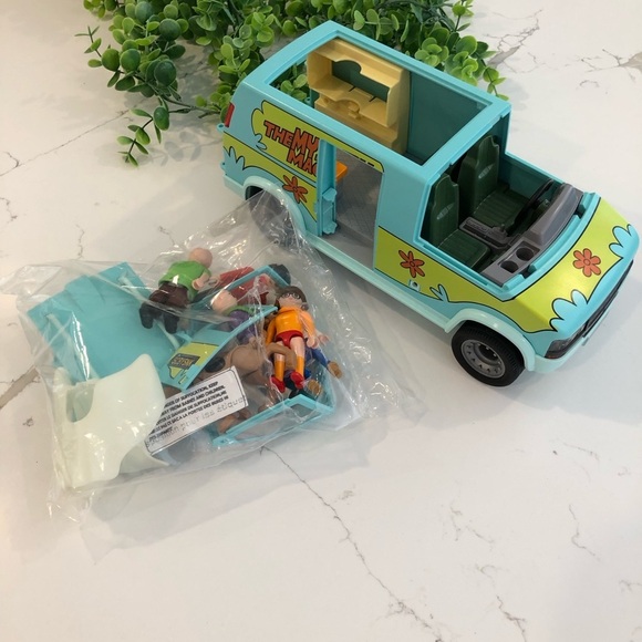 Playmobil 2020 the mystery  machine Scooby Doo Velma Shaggy Fred Daphne Ghost - Picture 2 of 10